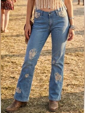 Vintage Bill Blass Embroidered Distressed Denim Jeans Boho Western Festival